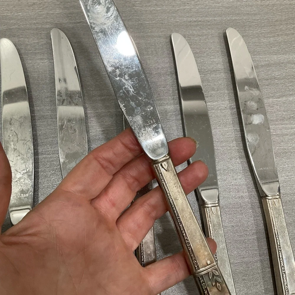 VINTAGE‎ ONEIDA PRESTIGE GRENOBLE DINNER KNIVES SILVERPLATE 1938 SET OF SIX